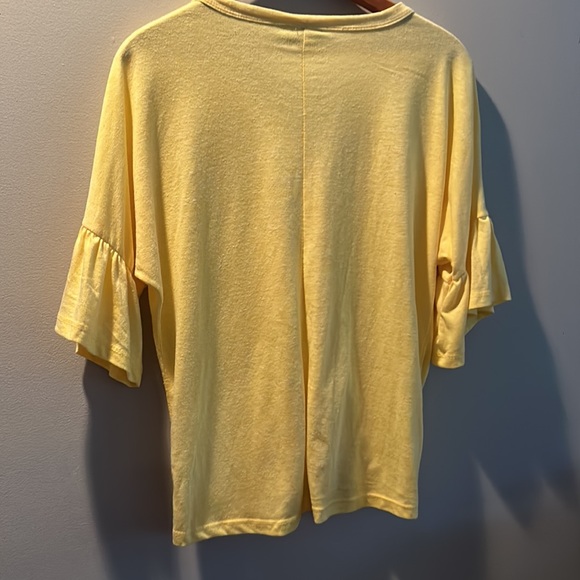 Bobbie Brooks Bell Sleeve Tie Front Button Down Lightweight Yellow Blouse Medium - Picture 5 of 6